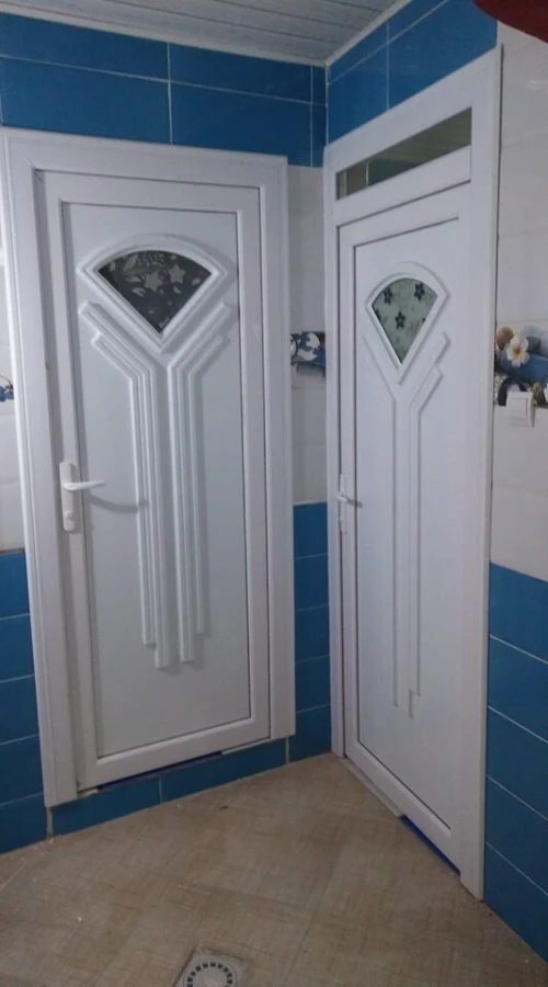 Porte en pvc pour chambres et sanitaires