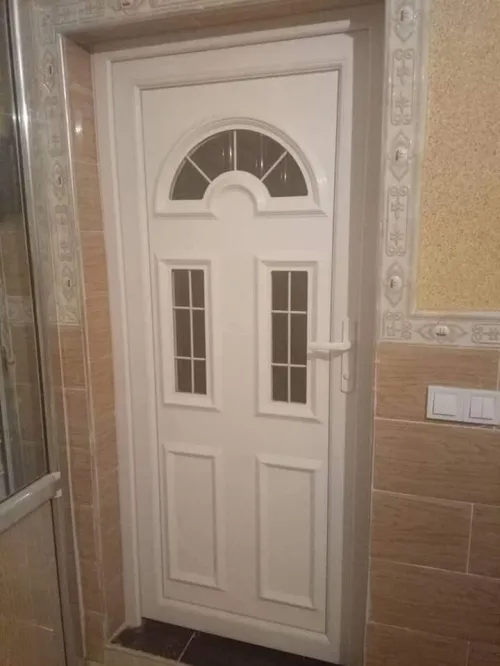 Porte en pvc pour chambres et sanitaires
