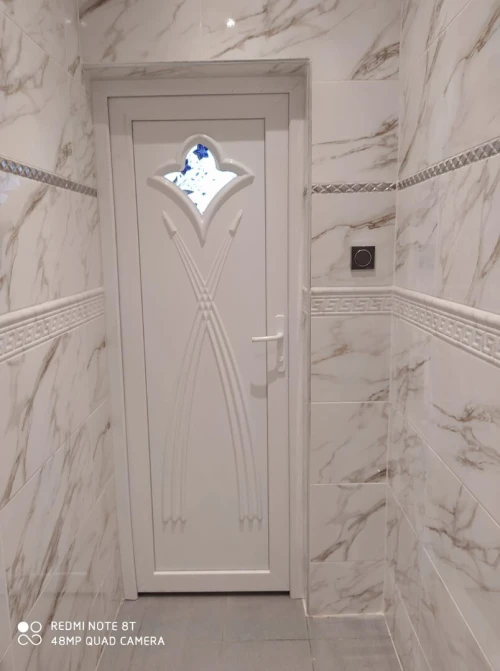 Porte en pvc pour chambres et sanitaires