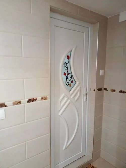 Porte en pvc pour chambres et sanitaires