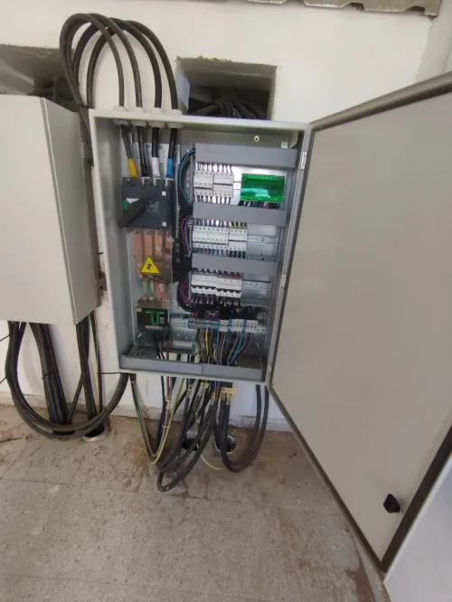Maintenance électrique industrielle  Mohandiss Solutions