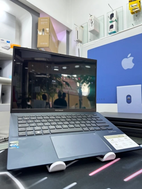 Asus Zenbook 14 oled