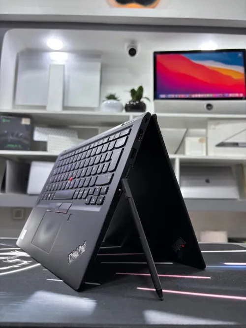 LENOVO THINKPAD X390 yoga