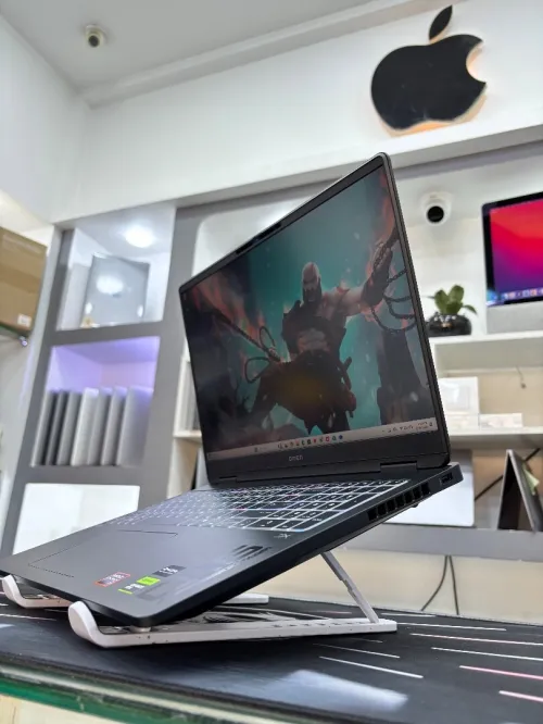 HP OMEN 16 Max