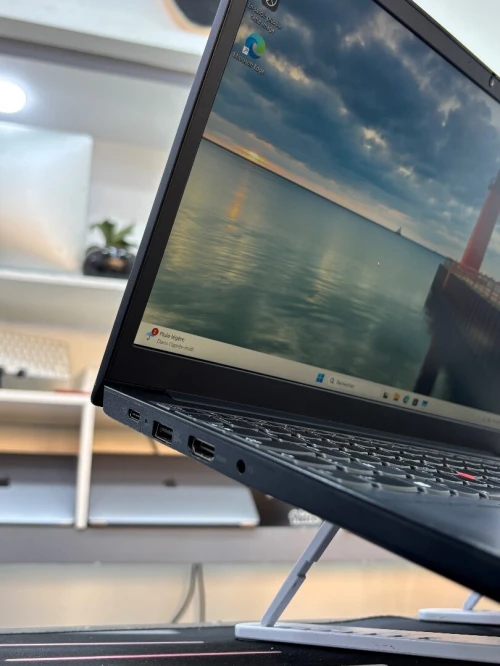 LENOVO THINKPAD E15