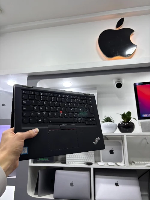 LENOVO THINKPAD X390 yoga