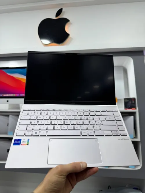 Asus zenbook 