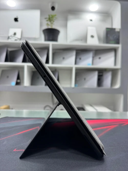 Microsoft Surface Pro 8