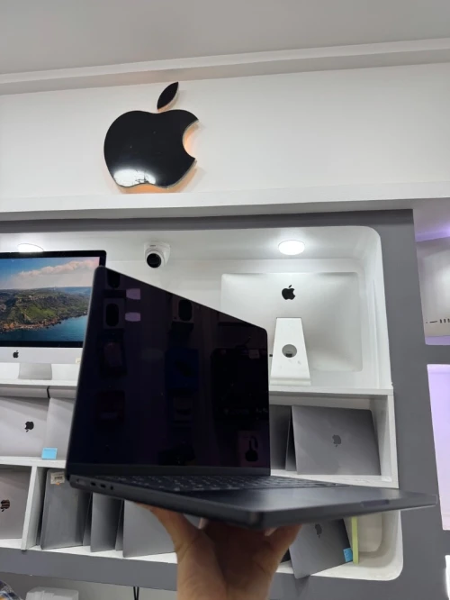 Macbook Pro M3 Pro