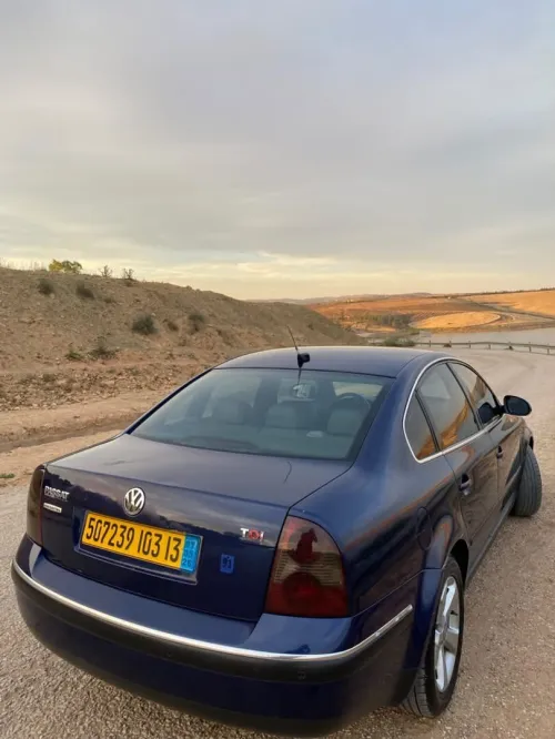 Volkswagen Passat 2003 Embassy