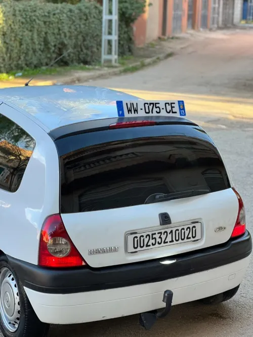 Renault Clio 2 2001 Extreme