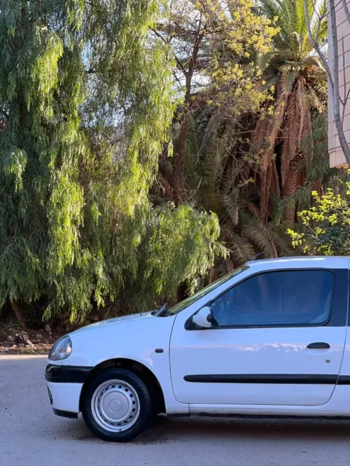 Renault Clio 2 2001 Extreme
