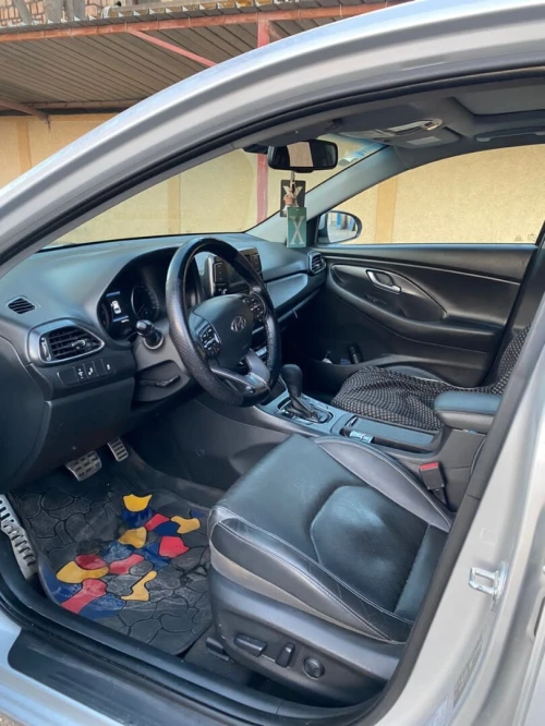 Hyundai i30 2018 Toute options