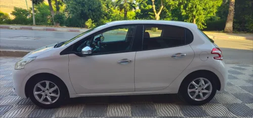 Peugeot 208 2014 208