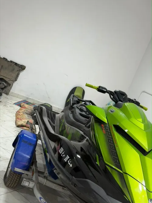 Jet-ski 2024