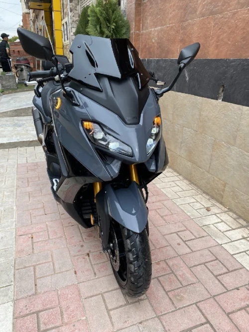Tmax 562 Tech max 2023