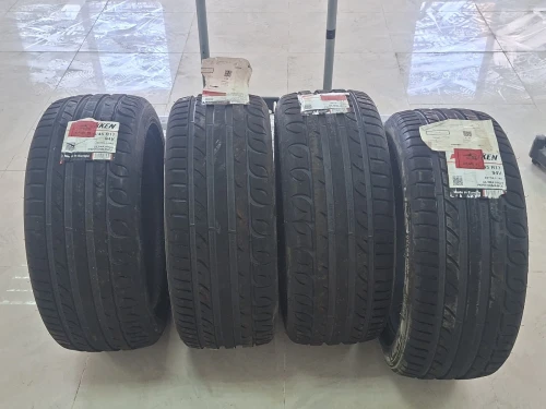 4 Pneus Falken 225/45 R17 94V XL -jamais utilisé