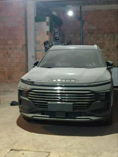 Jetour  X70 PLUS 2025 Luxury Edition 7 places 
