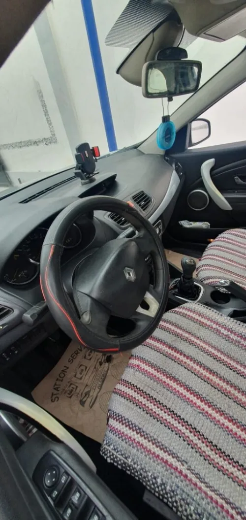 Renault Fluence 2010 Fluence