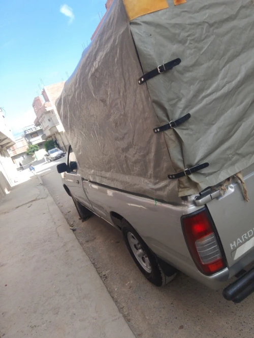 Nissan هارد بودي 2010 