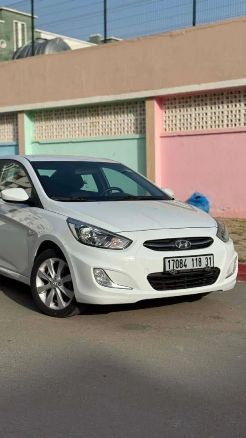 Hyundai Accent RB  4 portes 2018 Accent RB  4 portes