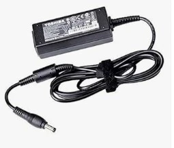 LOT DE CHARGEURS POUR LAPTOPS