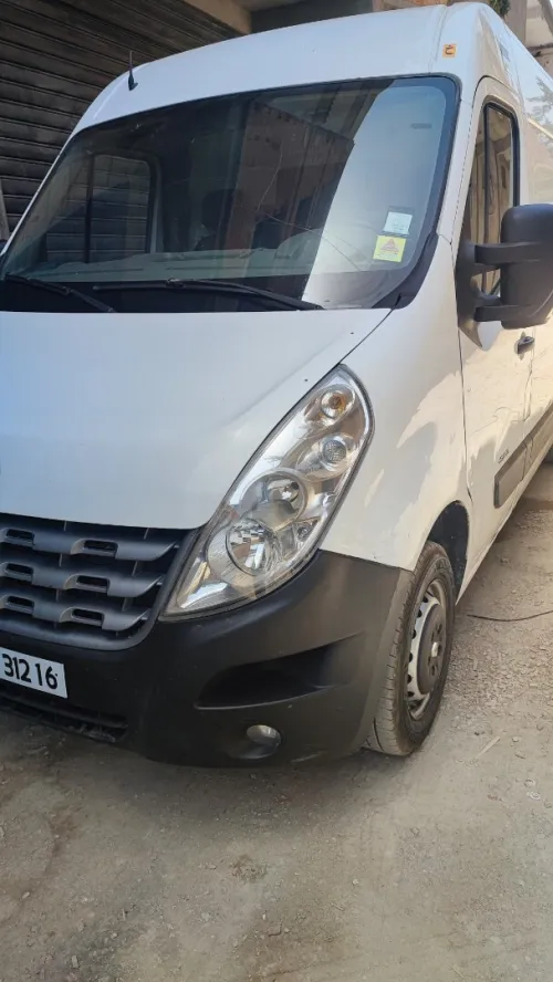 Renault Master 2012