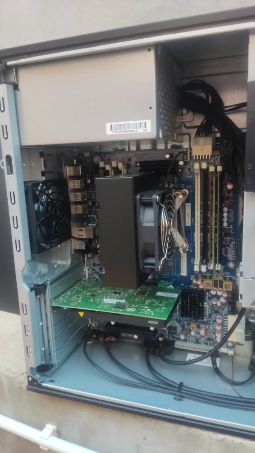 Station de travail HP Z440