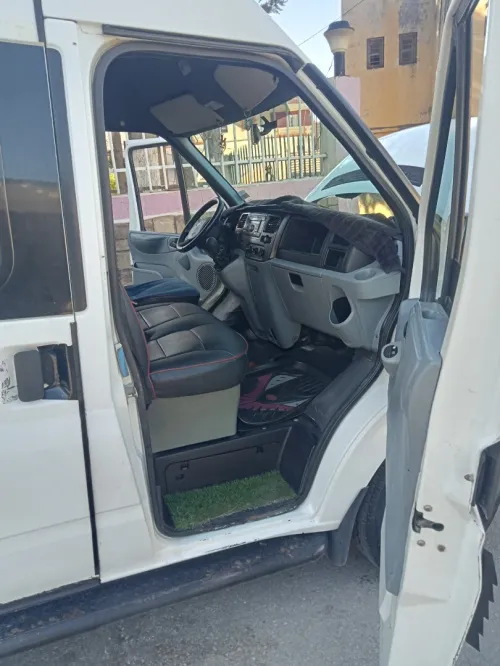Ford Transit 2011