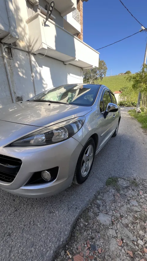 Peugeot 207 2012 207