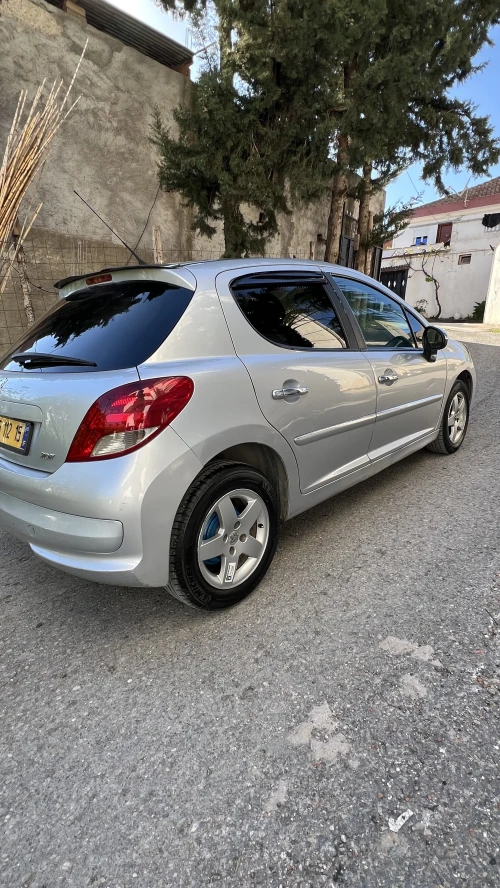 Peugeot 207 2012 207