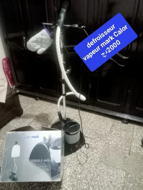 Defroisseur vapeur