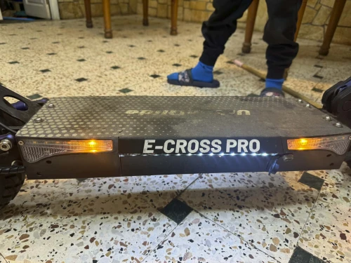 Urban glide E-CROSS PRO 