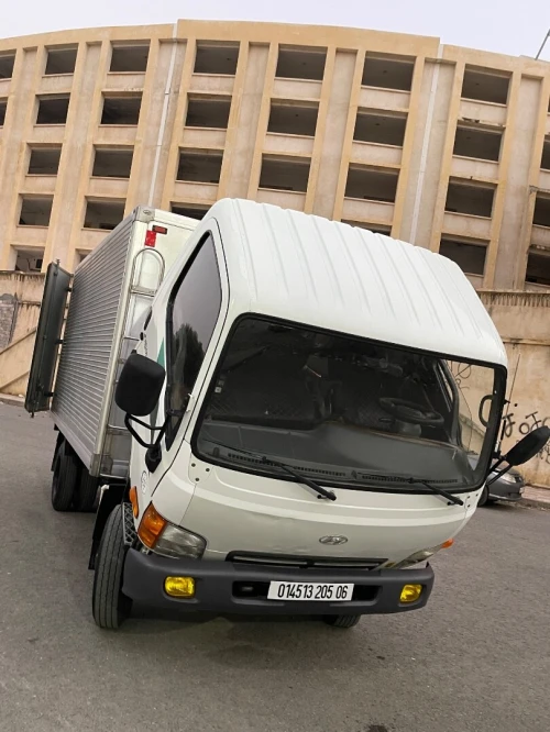 Hyundai HD65 Frigo 2005