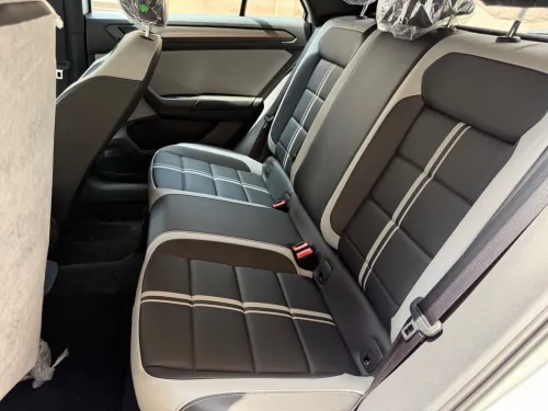 Volkswagen T-Roc 2025 R- Line Edition 
