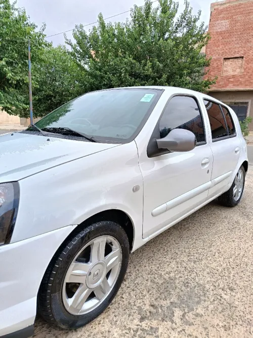 Renault Clio Campus 2012 Bye bye