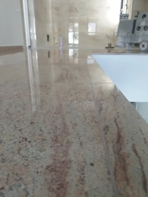 Ponçage carllage mounou couche beton marbre