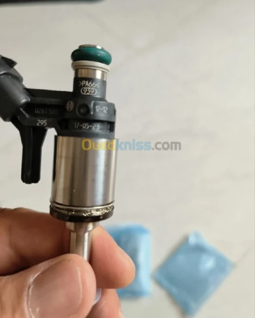 Injecteurs Peugeot moteur 1.6 THP