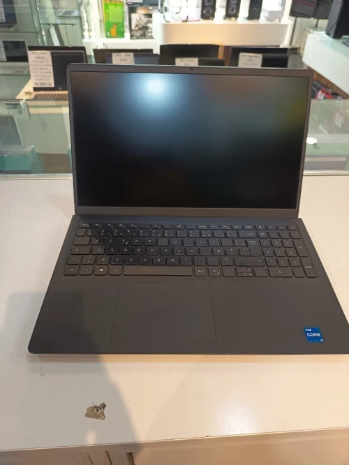 DELL VOSTRO 3510 i5 11th 8GB DDR4 512SSD12SSD
