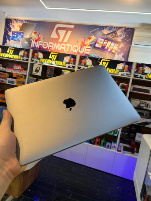 MacBook Pro 2019 Retina i5 8GB 128SSD TouchBar