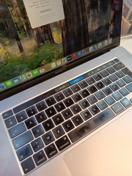 MacBook Pro 2019 i7 32GB 512SSD TouchBar AMD Radeon Pro 5300M 16''