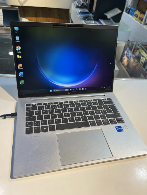 Hp EliteBook 840 G10 i5 13th 16GB DDR5 256SSD