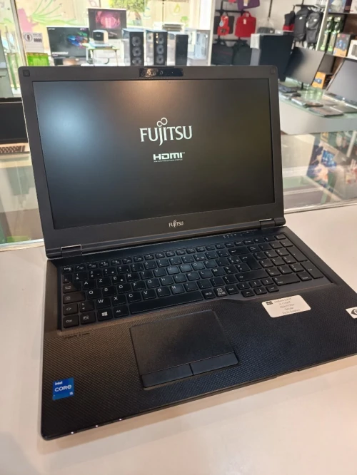 Fujitsu Lifebook E5511 i5 11th 16GB 512SSD 15.6FHD