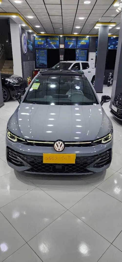 Volkswagen Golf 8 2025 R-Line