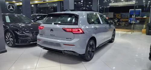Volkswagen Golf 8 2025 R-Line