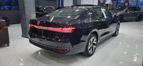 Volkswagen Passat 2025 Pro