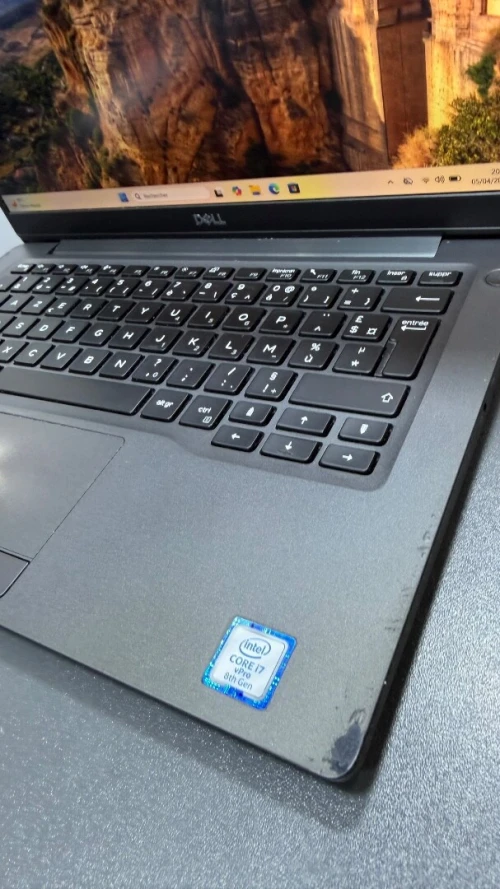 DELL LATITUDE 7300 INTEL i7-8665U RAM 8gbGB DDR4 DISK  512GB INTEL UHD GRAPHICS 620 ECRAN 13-INCH FHD