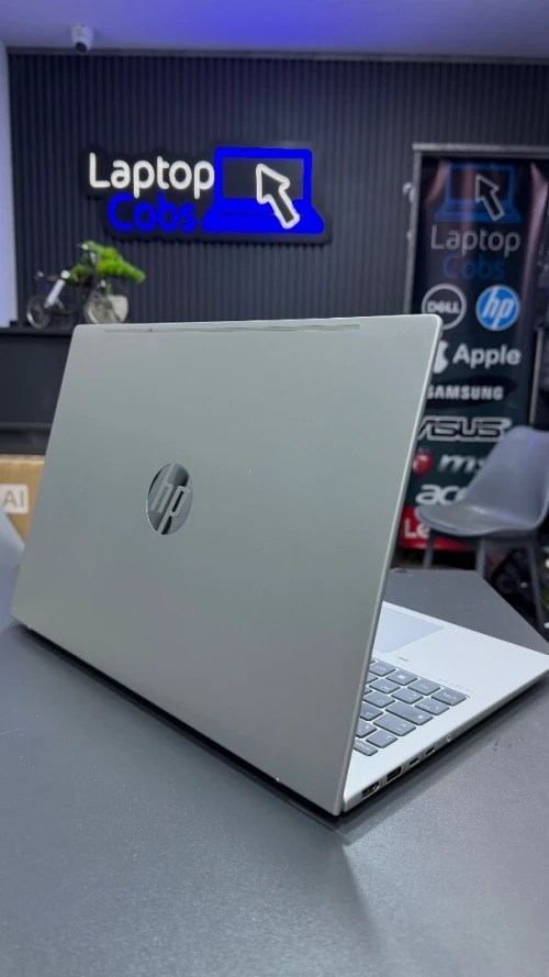 HP PROBOOK 460 G11 INTEL ULTRA 5 125U 1.3GHZ up to 4.7ghz 12 CŒURS \\ 14 THREADS RAM 8GB DDR5 5600MT/s DISK 256GB SSD nvme INTEL R GRAPHICS ECRAN 15.6INCH FHD+