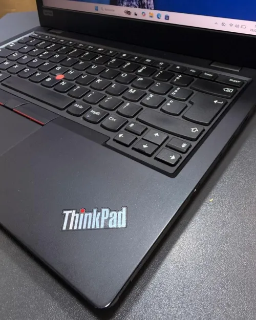 LENOVO THINKPAD L380 INTEL I3-8130U  322GHz up to 3.40GHZ 8GB DDR4 256GB SSD NVME  INTEL UHD GRAPHICS ECRAN 14 INCH FHD