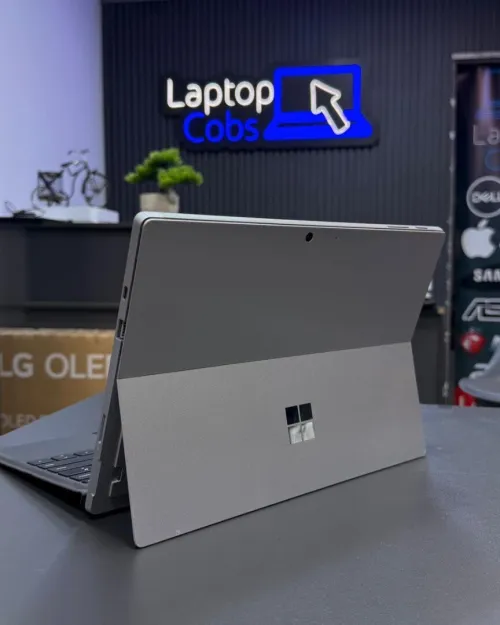 MICROSOFT SURFACE PRO 7 INTEL I5-1035G4 1. GHz up to 3.7GHZ 8GB DDR4  256GB SSD NVME  INTEL IRIS XE GRAPHICS ECRAN 12.5 INCH 3K